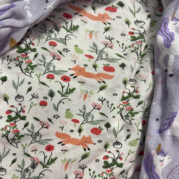 2 magnetic me onseys size 0-3 girls excellent condition - Picture 5 of 5